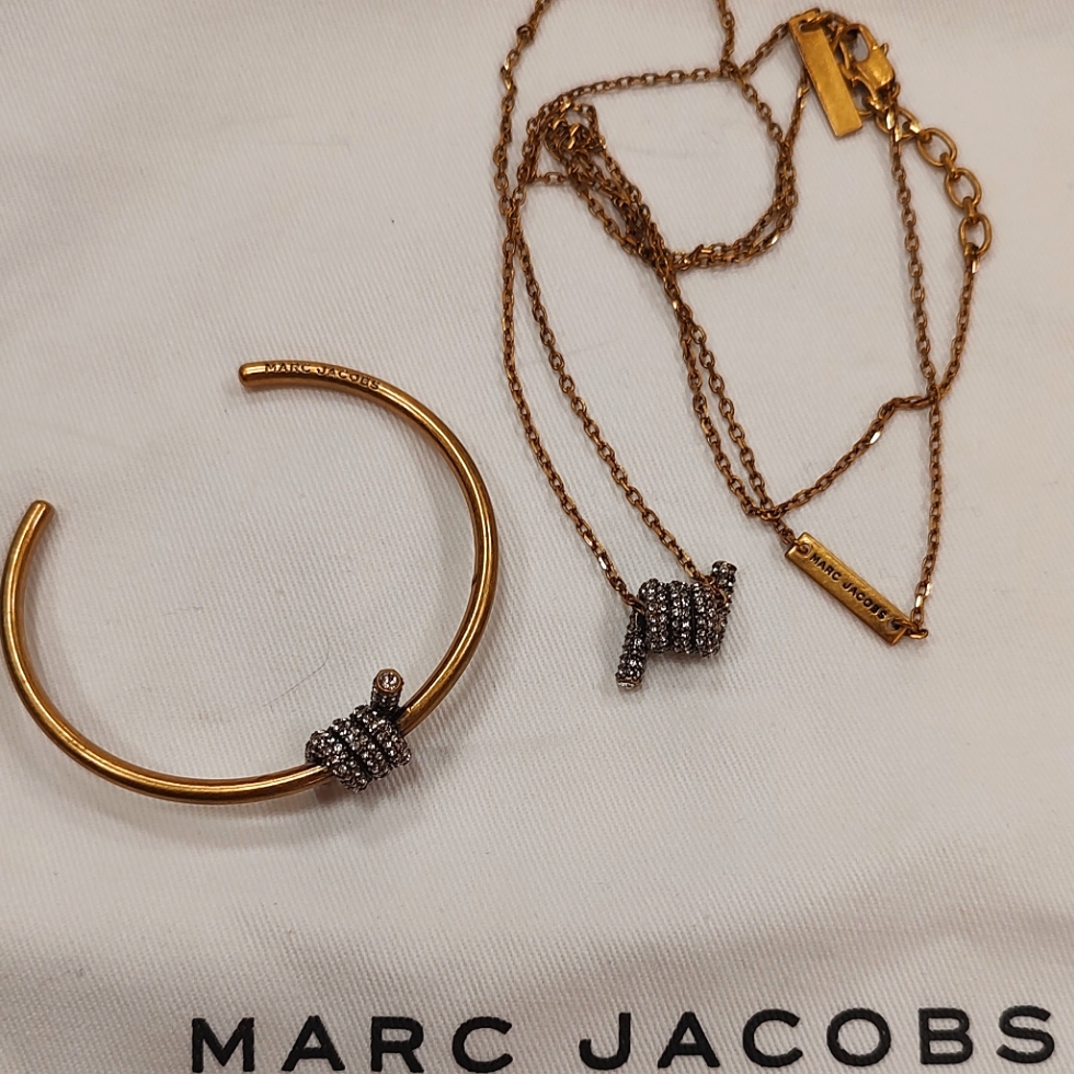 Marc Jacobs Bracelet Necklace Set 45$